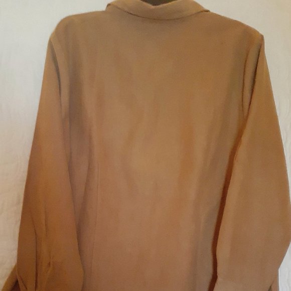 🎈Soft Suede Moleskin Shirt in Tan - Picture 2 of 2